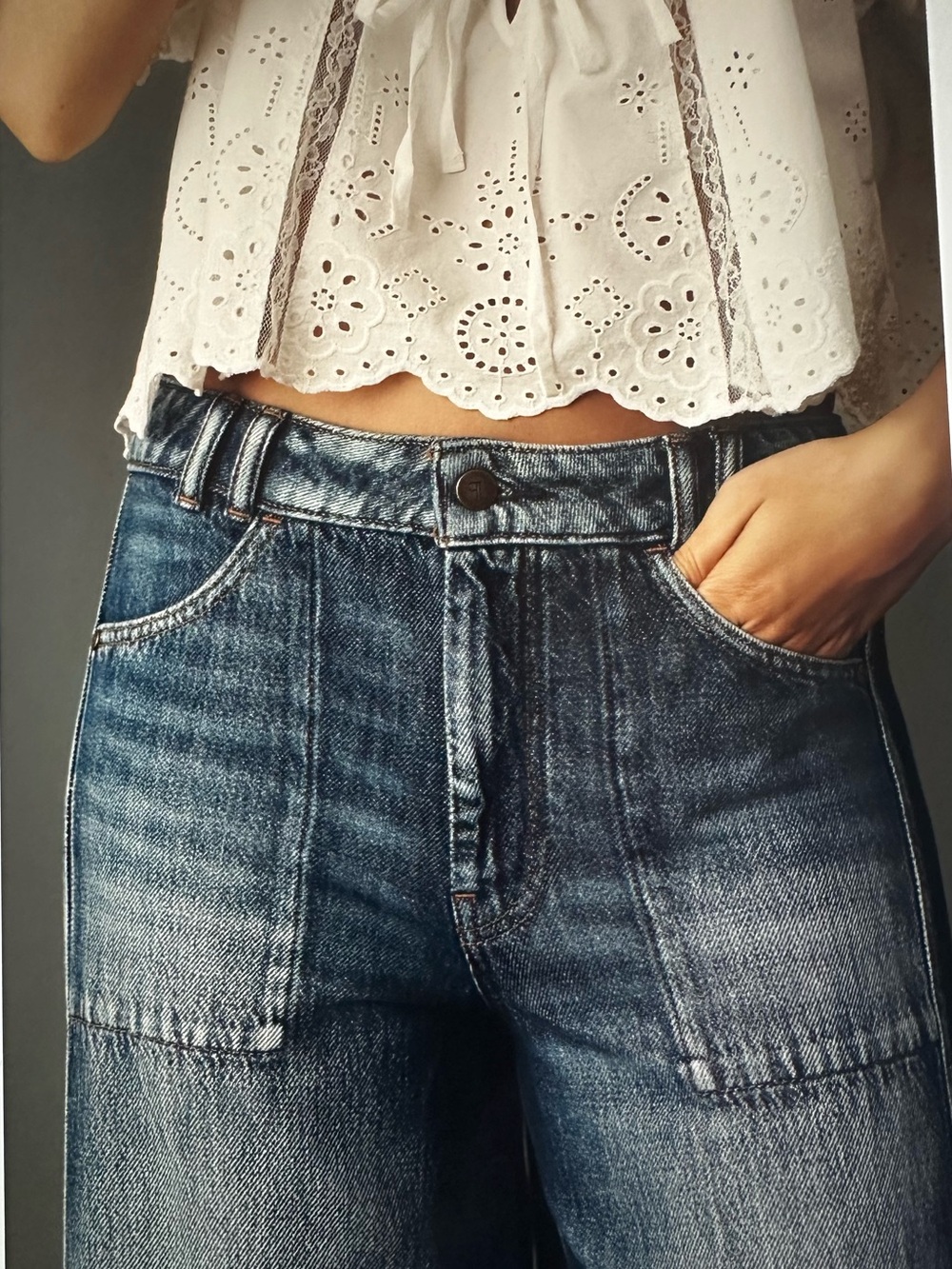 New with Tag! Anthropologie Pilcro Wide Leg Patchwork Jeans - Blue sz 30 Tall - Picture 3 of 16